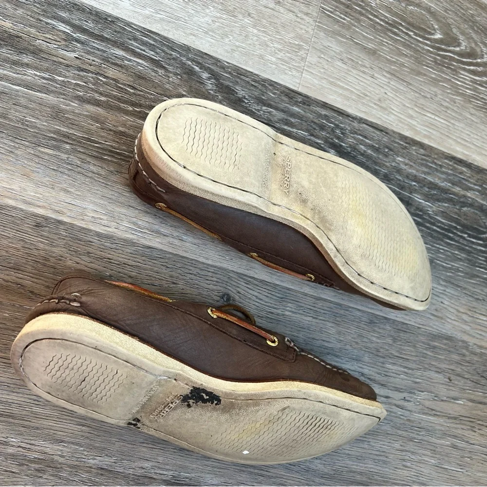 Classic Sperry Topsiders